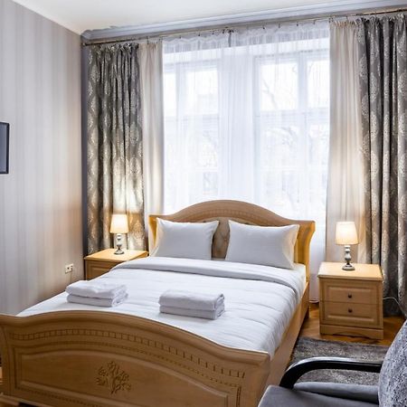 Alfa Apartments Svobody 31 Lviv Kültér fotó