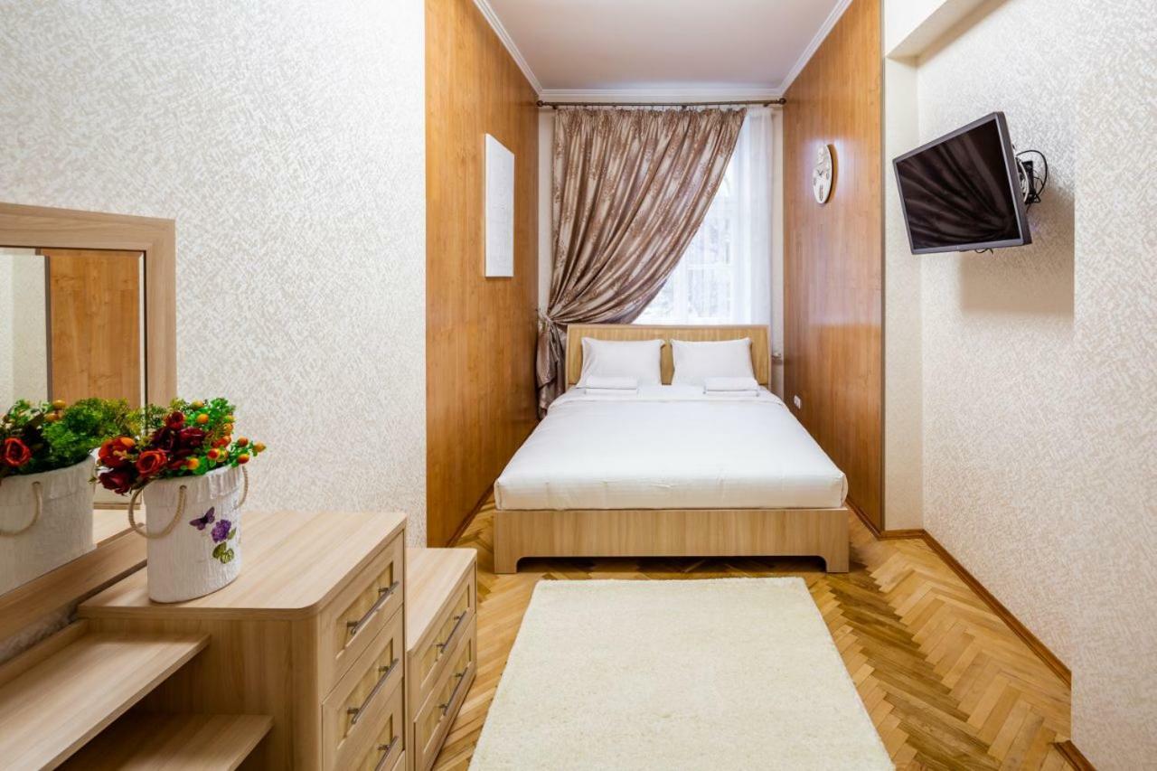 Alfa Apartments Svobody 31 Lviv Kültér fotó